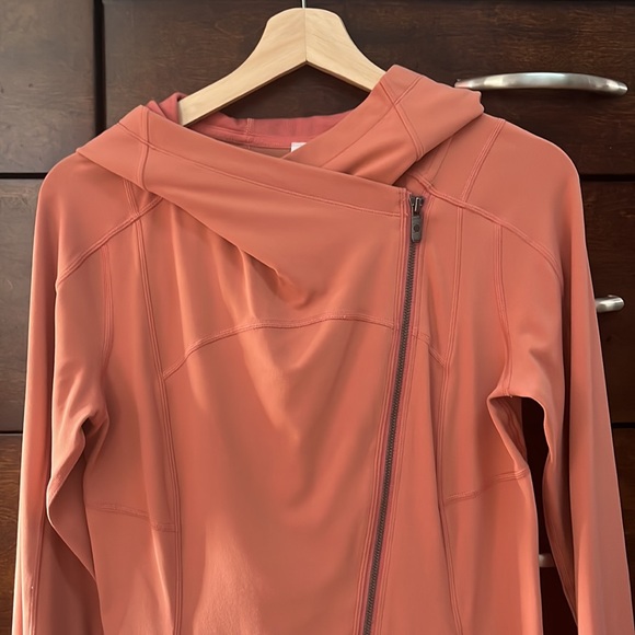 Lululemon Every Journey Hoodie II. Gorgeous peach, Fits true to size. GUC - Picture 7 of 16